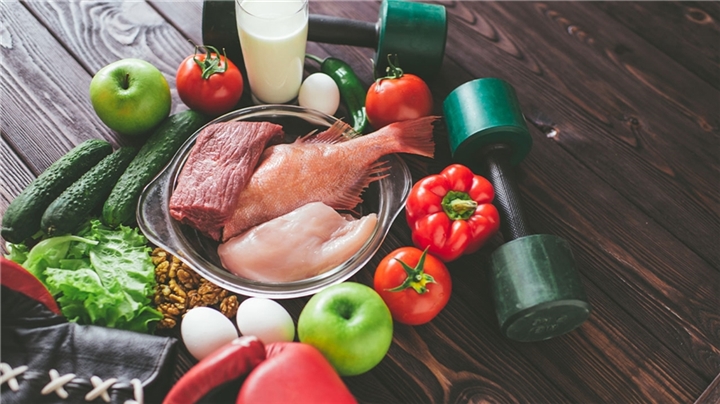 تغذیه مناسب قبل، بعد و حین ورزش